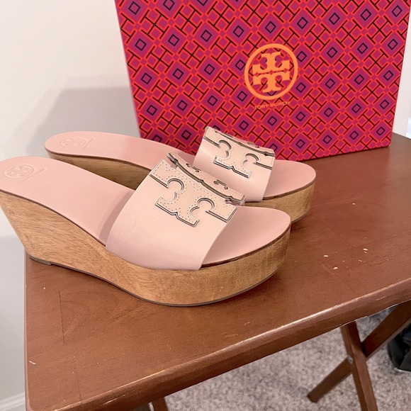 Tory Burch Shoes - Tory Burch Wedge Sandals - Light Pink